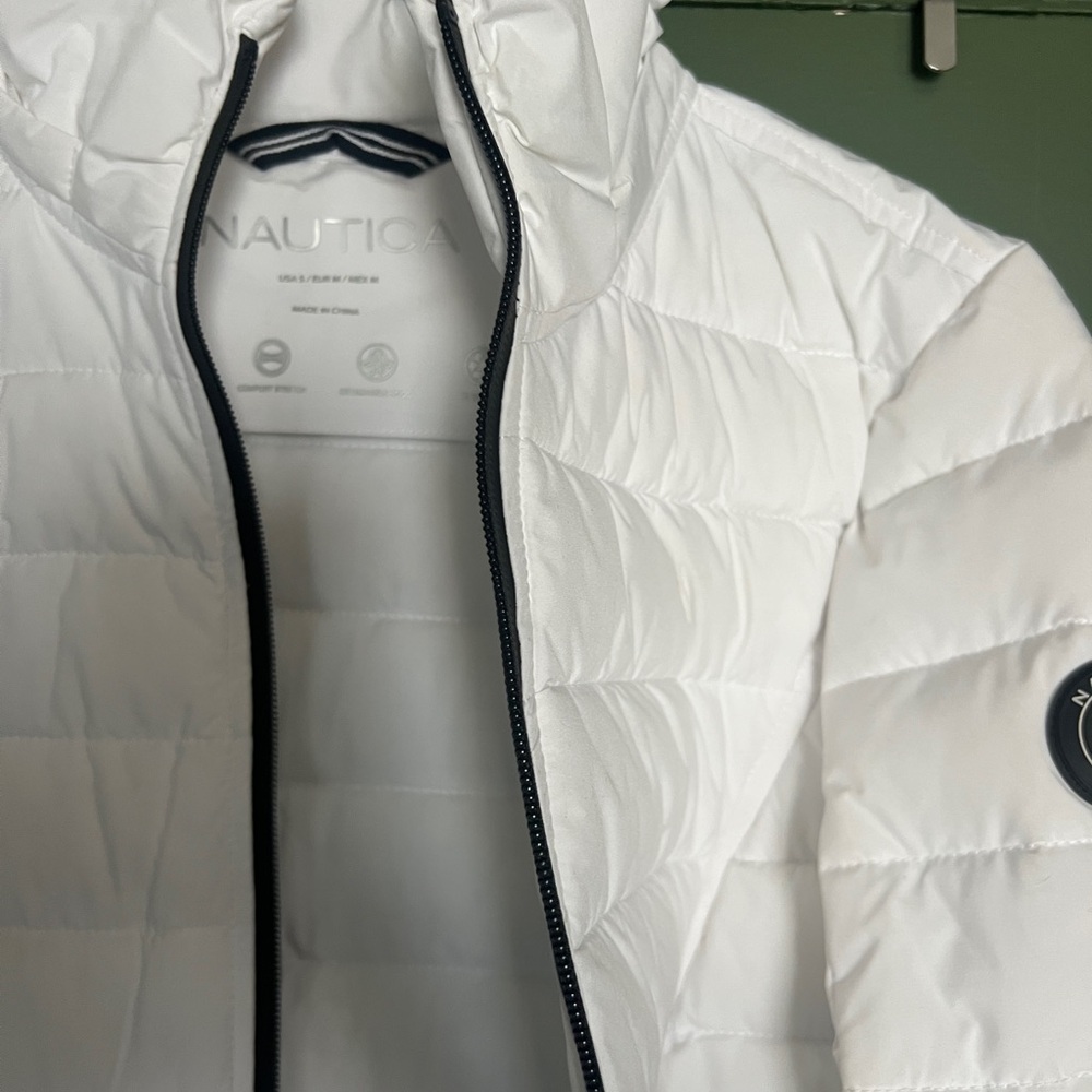 Women’s Nautica White Puffer Jacket